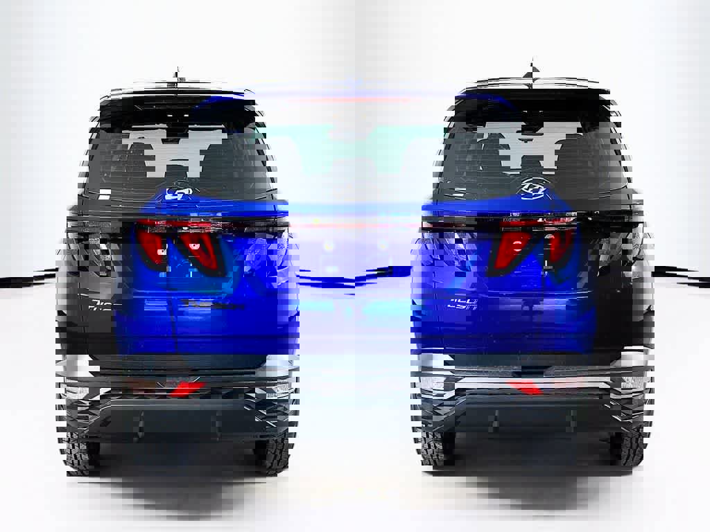 Used 2023 Hyundai Tucson SE image 4