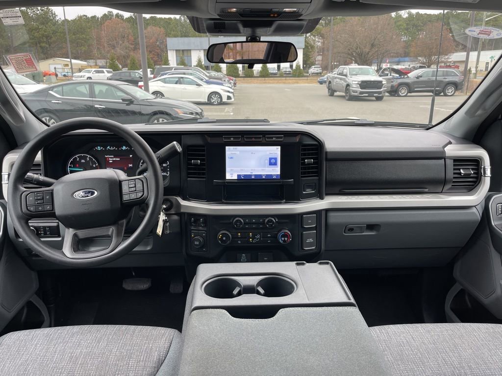 Certified 2024 Ford F350 XLT image 8