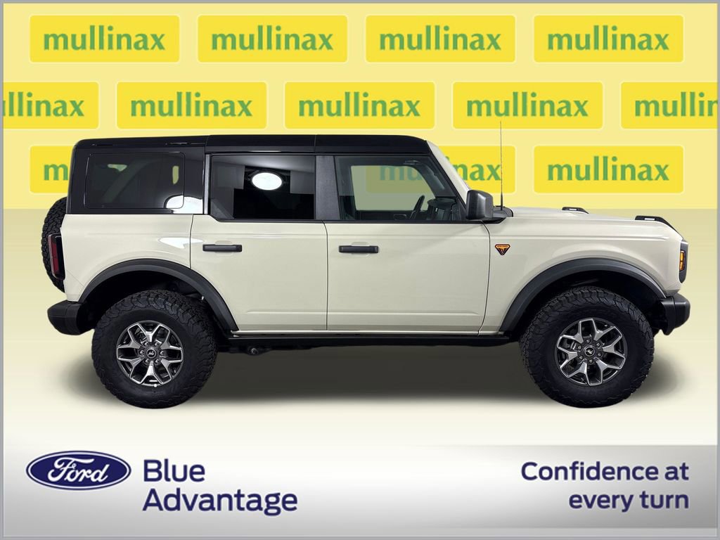 Certified 2025 Ford Bronco Badlands image 6