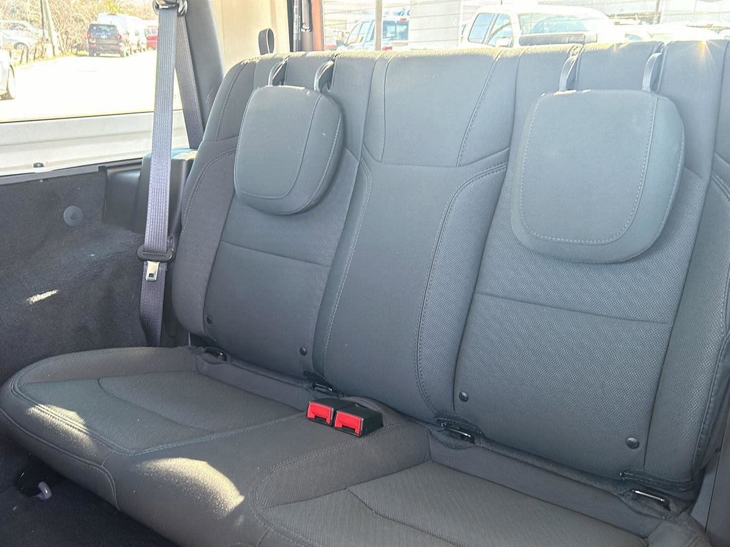 Used 2021 Jeep Wrangler Sport image 29