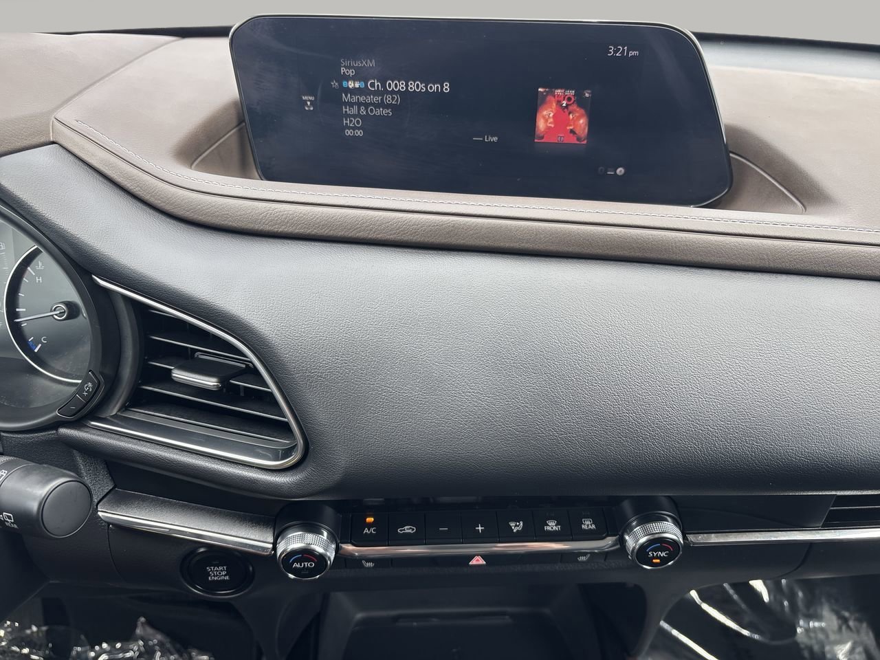 Used 2024 MAZDA CX-30 AWD 2.5 S w/ Premium Package image 22