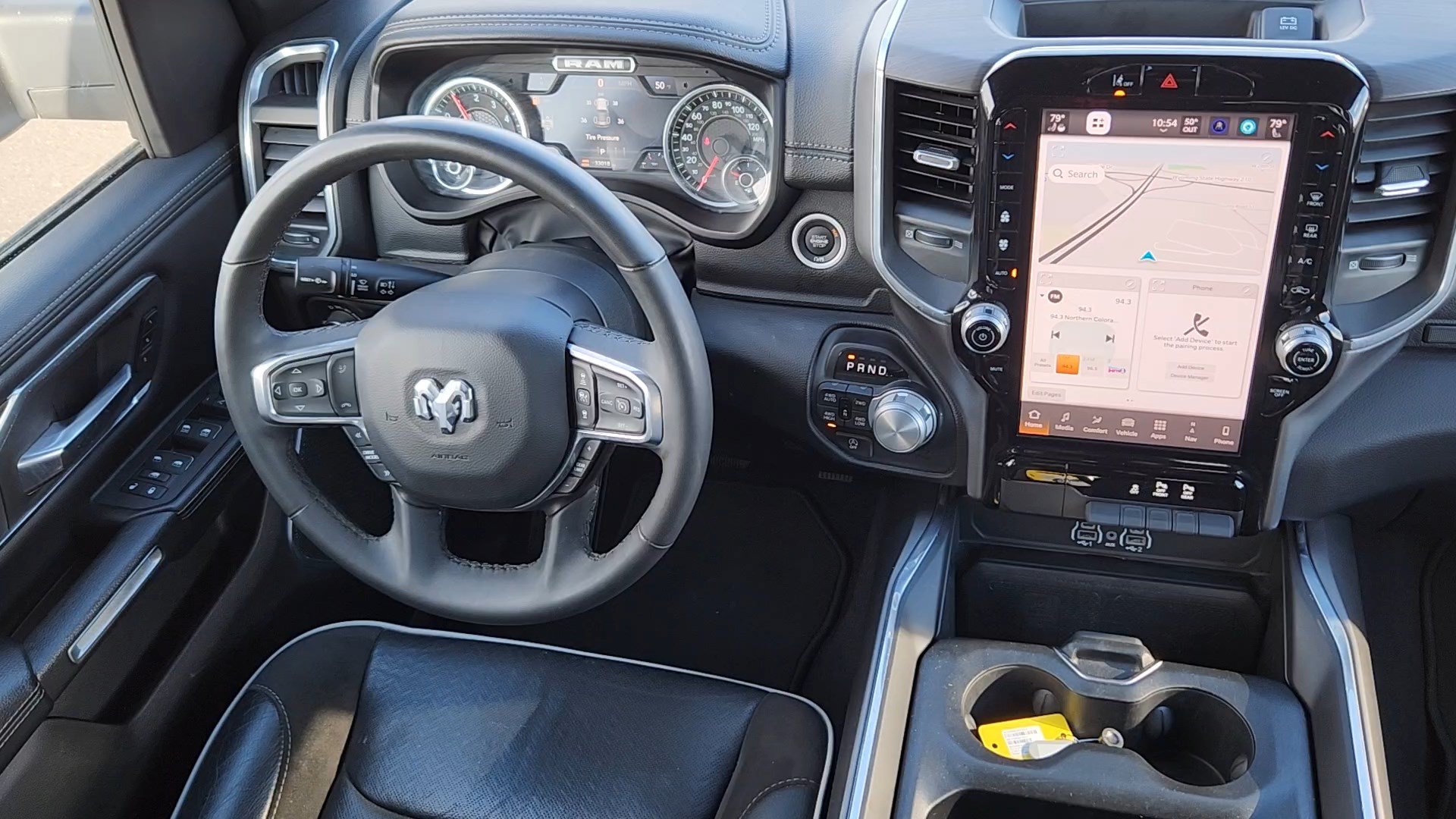 Used 2025 RAM 1500 Laramie AWD/4WD image 5
