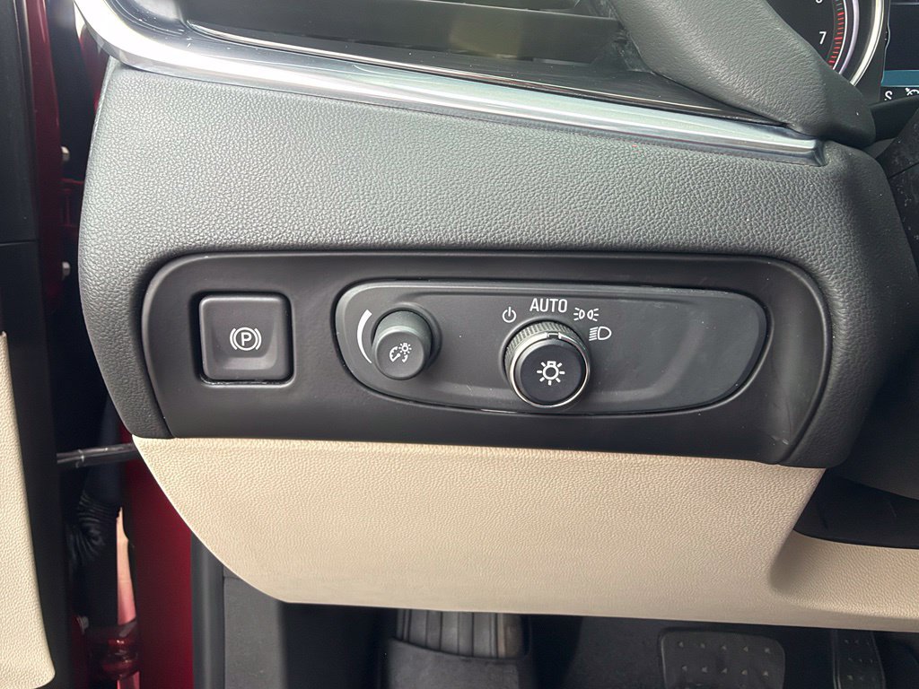 Used 2018 Buick Enclave Premium w/ Trailering Package FWD image 40