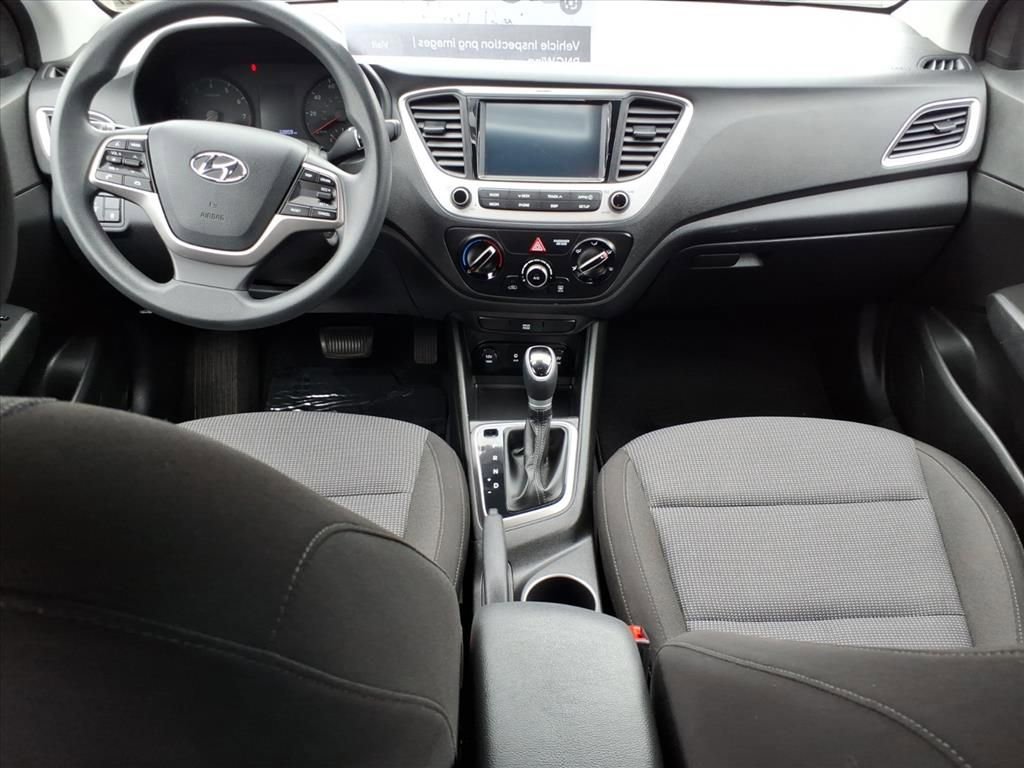 Used 2022 Hyundai Accent SEL image 10