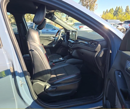 Certified 2023 Ford Escape ST-Line w/ Tech Pack #1 FWD image 12