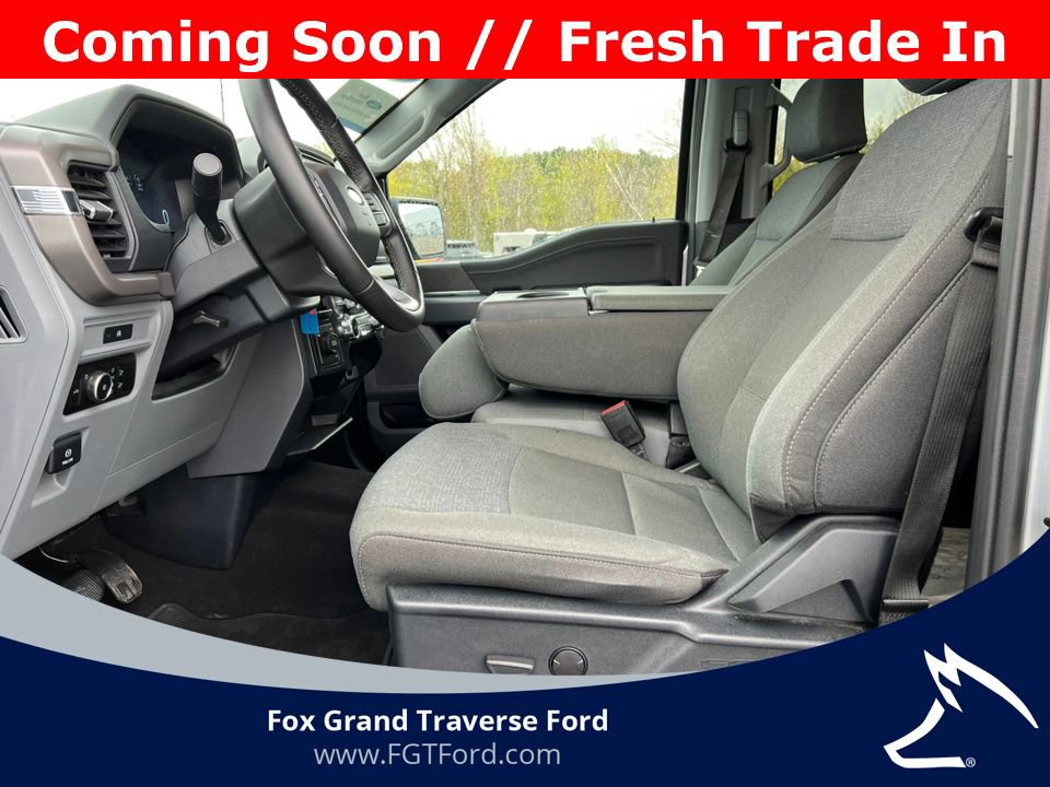 Certified 2025 Ford F150 XLT w/ Equipment Group 301A Standard AWD/4WD image 4