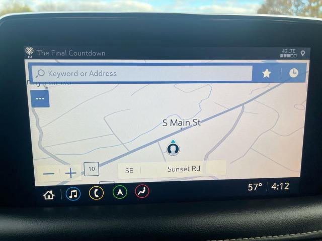 Used 2021 Chevrolet Suburban Premier image 18