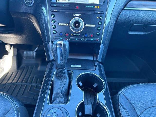 Certified 2019 Ford Explorer Limited w/ Class III Trailer Tow Package image 19