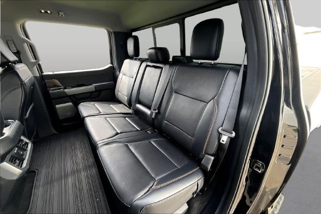 Certified 2025 Ford F350 Lariat w/ Black Appearance Package AWD/4WD image 22