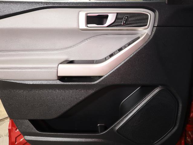Certified 2023 Ford Explorer XLT w/ Equipment Group 202A image 28