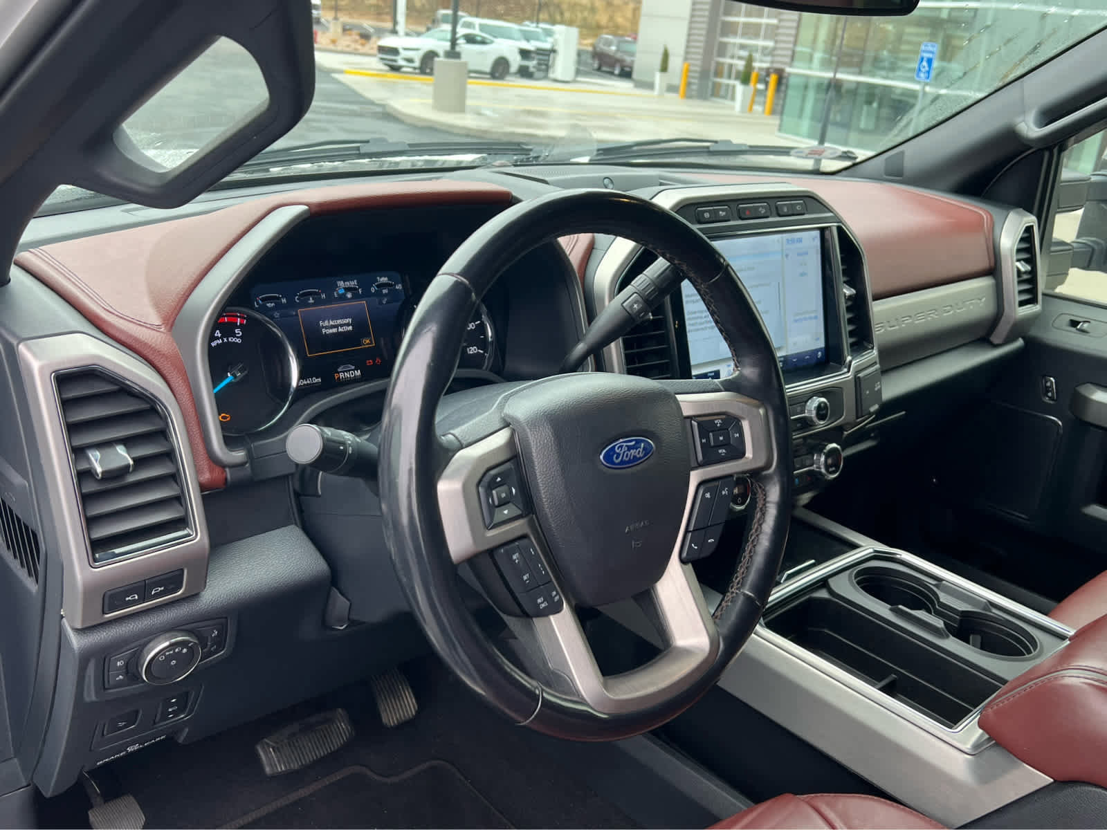 Certified 2022 Ford F450 Platinum w/ FX4 Off-Road Package image 32