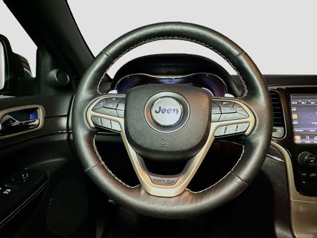 Used 2017 Jeep Grand Cherokee Limited image 13