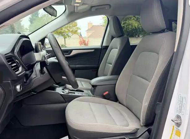 Certified 2022 Ford Escape S FWD image 7