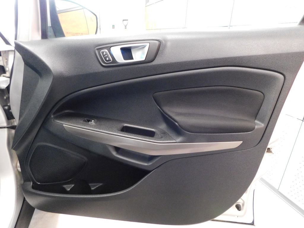 Certified 2019 Ford EcoSport SE w/ SE Convenience Package AWD/4WD image 43