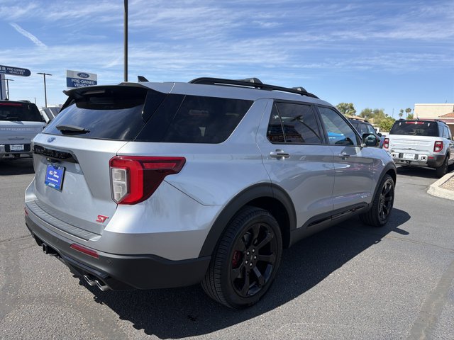 Certified 2023 Ford Explorer ST AWD/4WD image 6