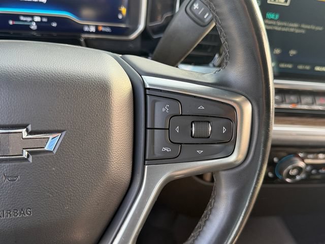 Used 2023 Chevrolet Silverado 1500 RST AWD/4WD image 25