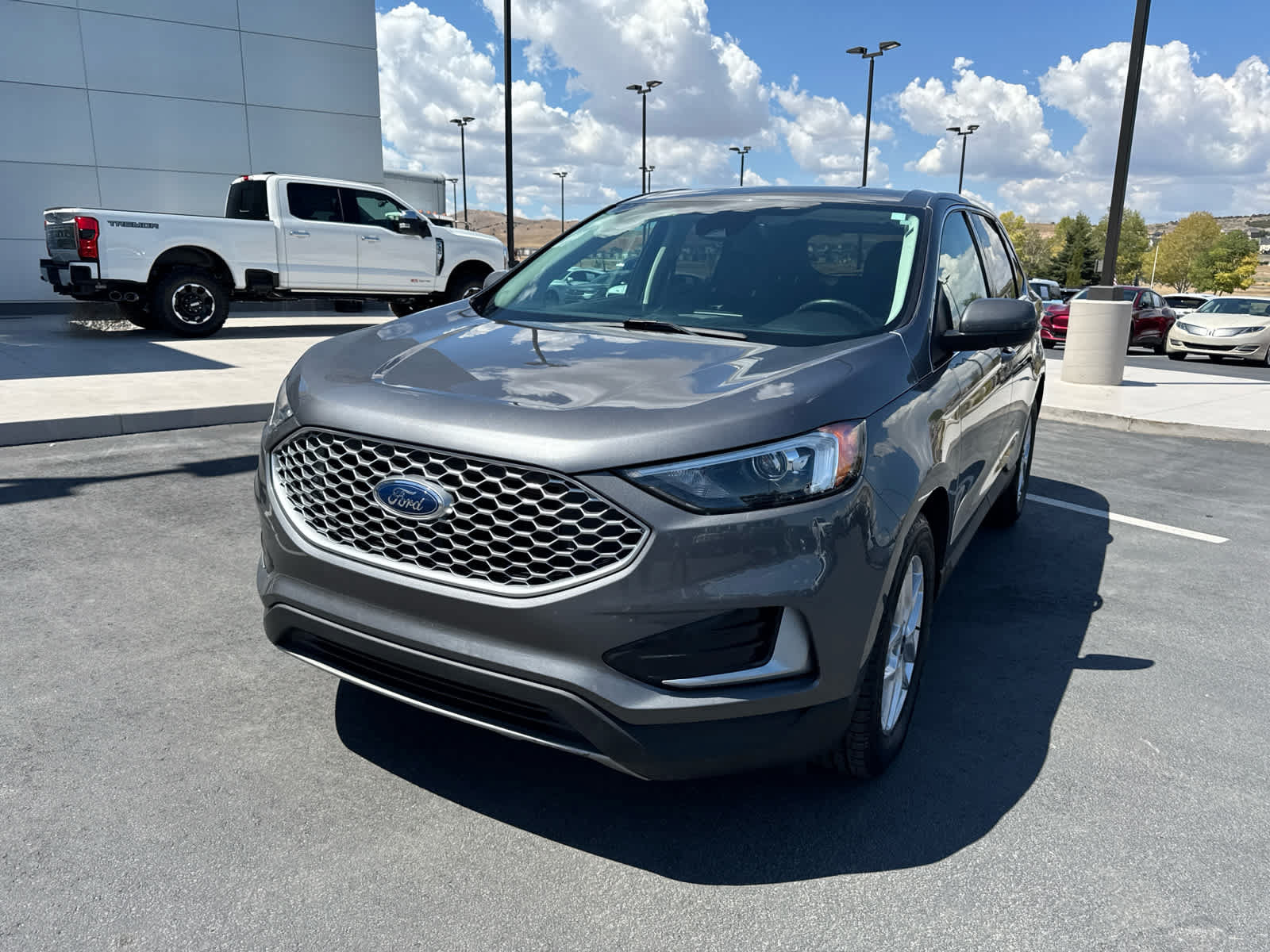 Certified 2024 Ford Edge SEL AWD/4WD image 2