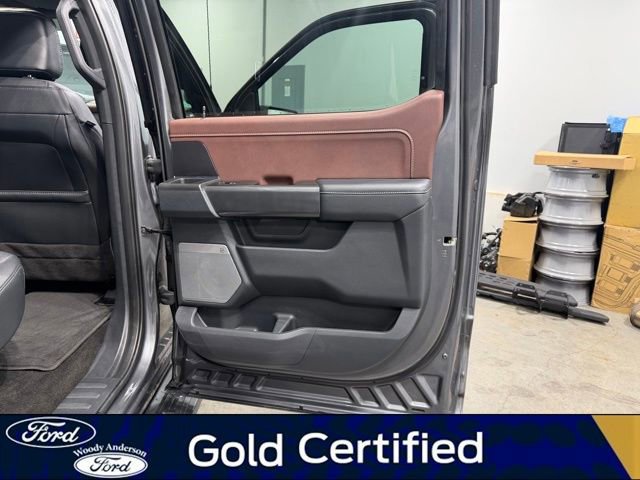 Certified 2023 Ford F150 Lariat w/ Equipment Group 502A High image 31