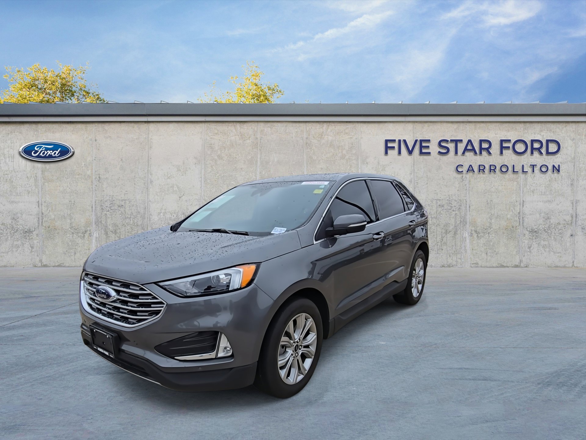 Certified 2024 Ford Edge Titanium image 5