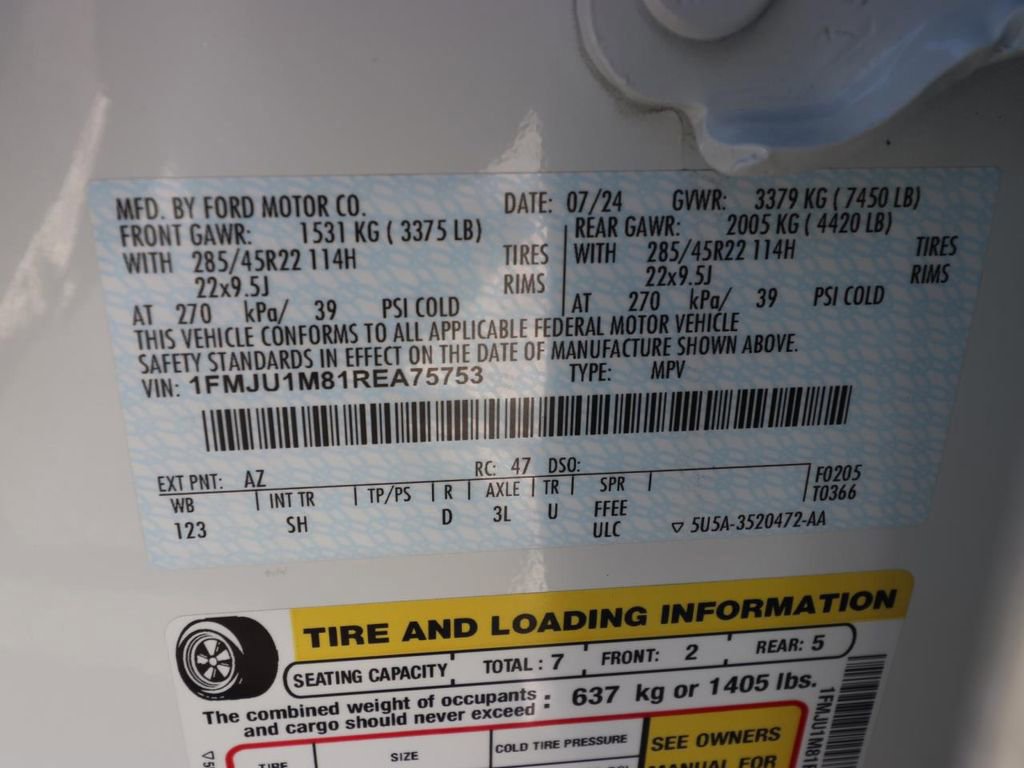 Certified 2024 Ford Expedition Platinum image 29