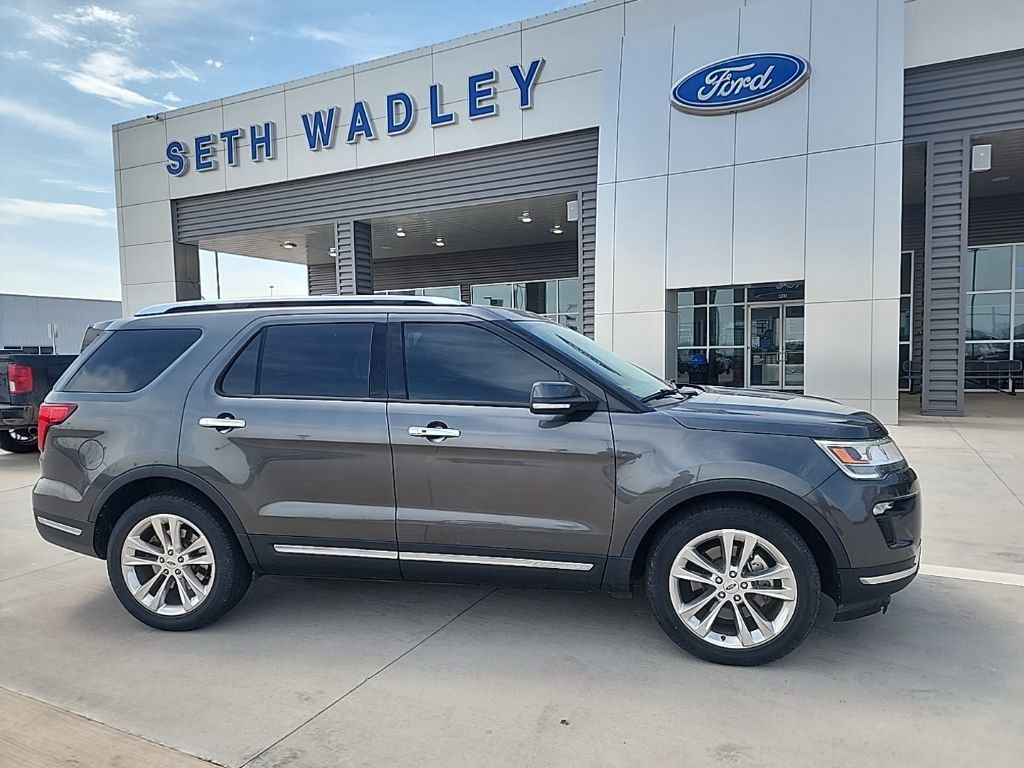 Certified 2019 Ford Explorer Limited w/ Class III Trailer Tow Package image 1