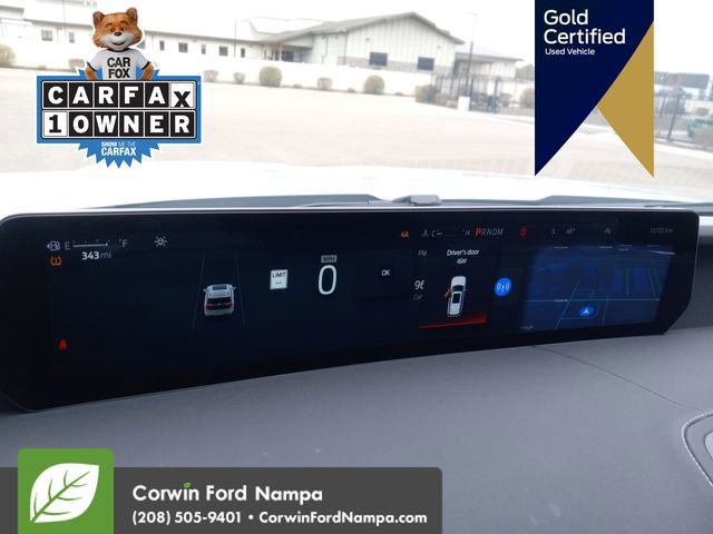 Certified 2025 Ford Expedition Max Platinum image 17