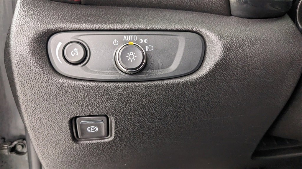 Used 2022 Chevrolet Blazer RS image 22