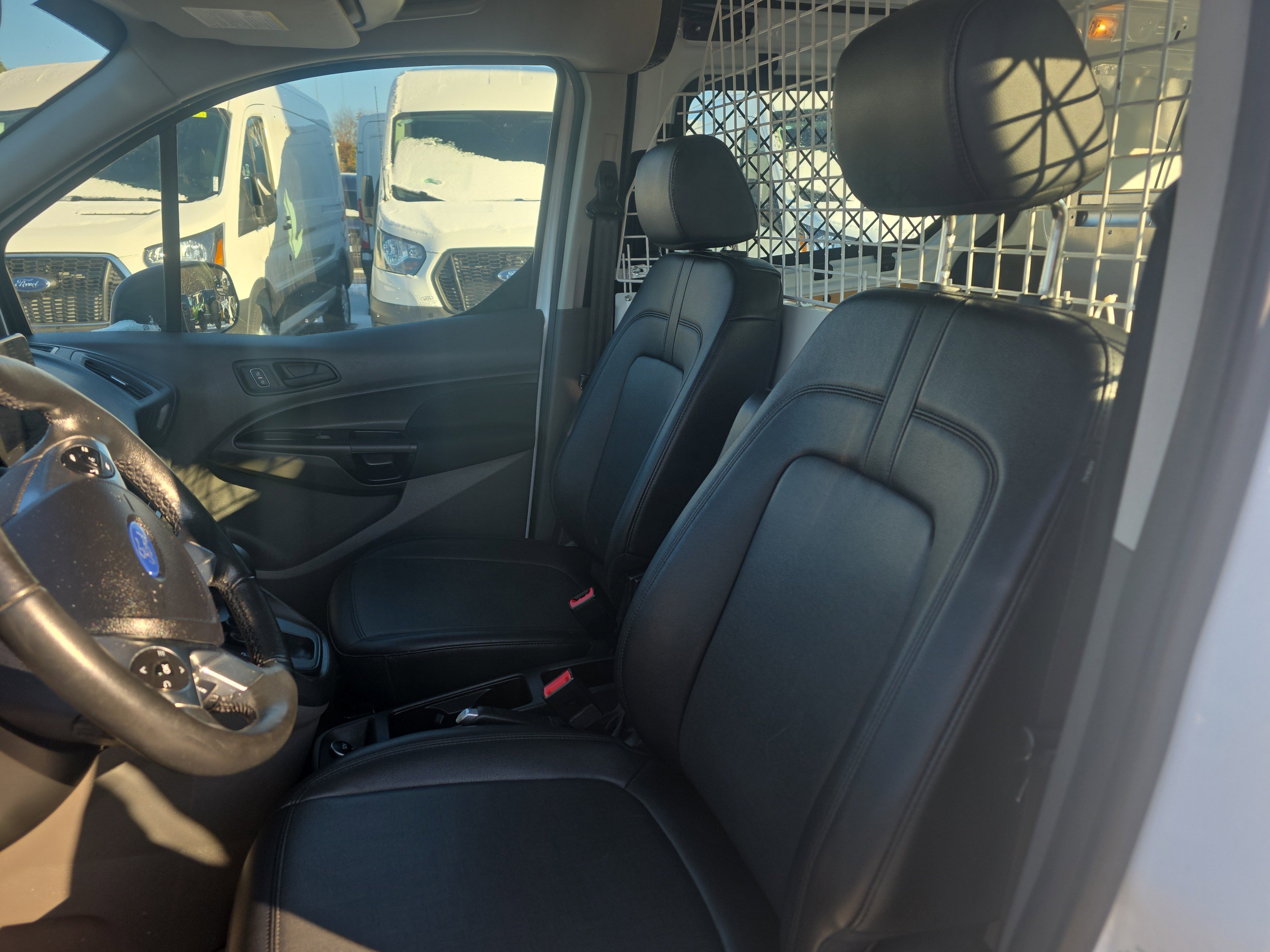 Certified 2019 Ford Transit Connect XL image 24