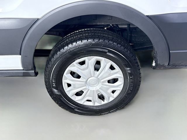 Certified 2024 Ford Transit 350 XLT image 29