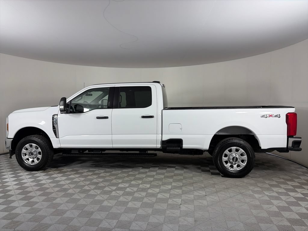 Certified 2024 Ford F350 XLT AWD/4WD image 4