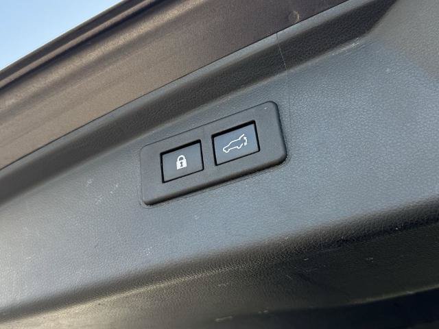 Used 2022 Subaru Outback Premium AWD/4WD image 6