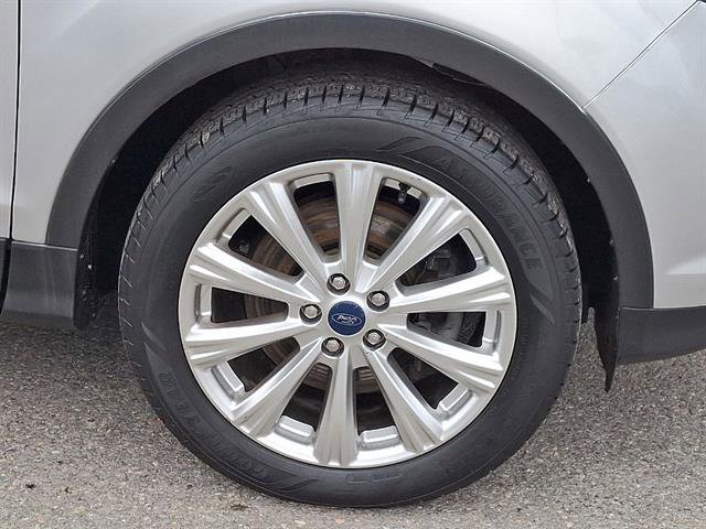 Certified 2017 Ford Escape Titanium AWD/4WD image 8