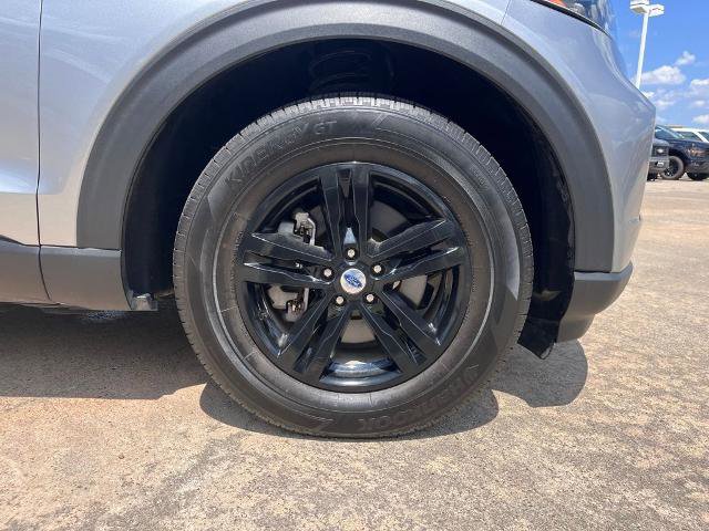 Certified 2024 Ford Explorer XLT image 10