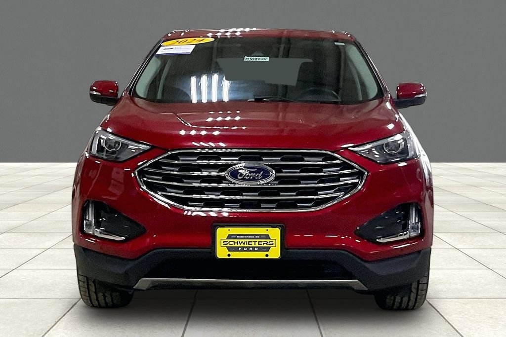 Certified 2024 Ford Edge Titanium AWD/4WD image 3