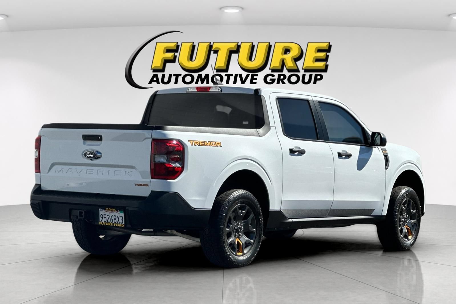 Certified 2024 Ford Maverick Tremor w/ Tremor Off-Road Package AWD/4WD image 3
