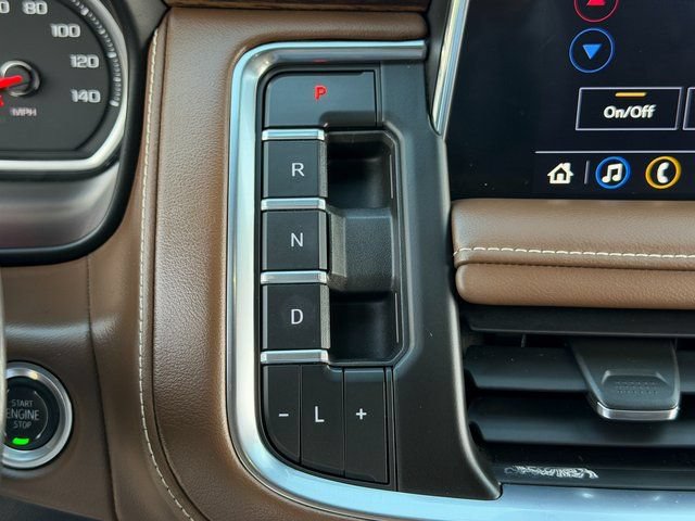 Used 2021 Chevrolet Tahoe High Country AWD/4WD image 23