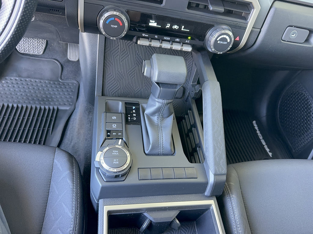 Used 2026 Toyota Tacoma SR5 AWD/4WD image 21