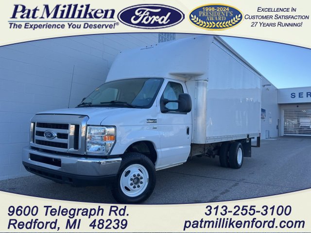 Certified 2017 Ford E-350 and Econoline 350 Super Duty w/ Power Windows & Locks Group