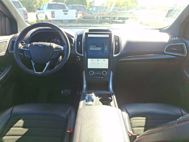 Certified 2023 Ford Edge ST-Line AWD/4WD image 18