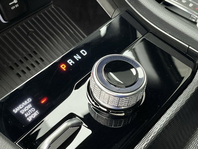 Used 2026 Jeep Grand Cherokee Limited AWD/4WD image 27
