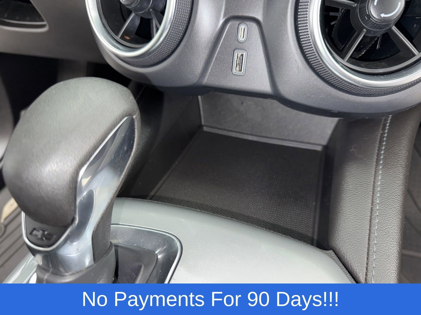 Used 2022 Chevrolet Blazer LT w/ LPO, Black Grille Bar Package image 19