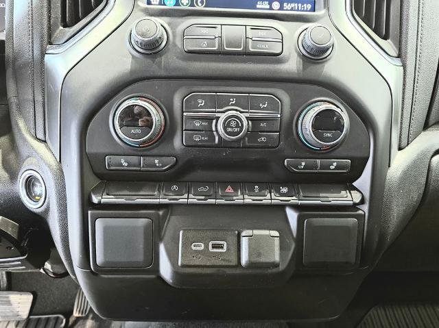 Used 2022 Chevrolet Silverado 1500 LT AWD/4WD image 21