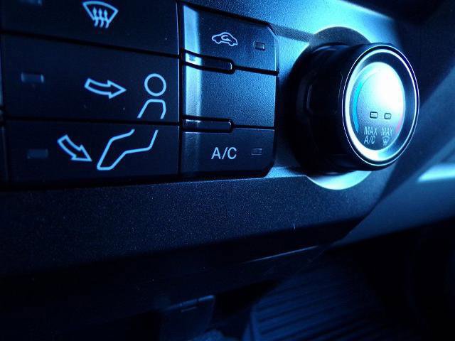 Certified 2021 Ford F250 XL w/ STX Appearance Package image 25