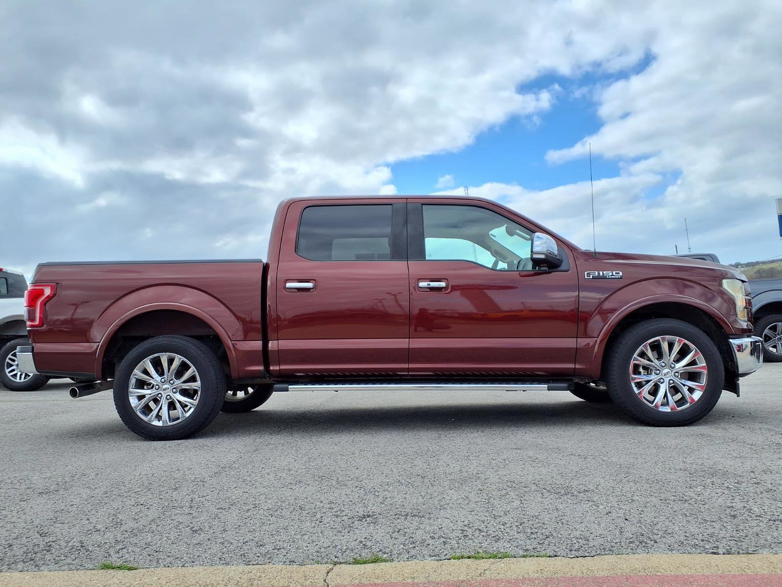 Certified 2017 Ford F150 Lariat image 2