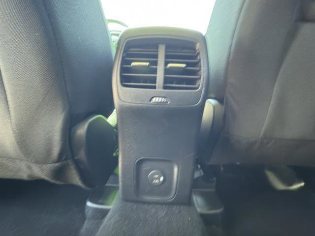 Certified 2020 Ford Escape SE image 26