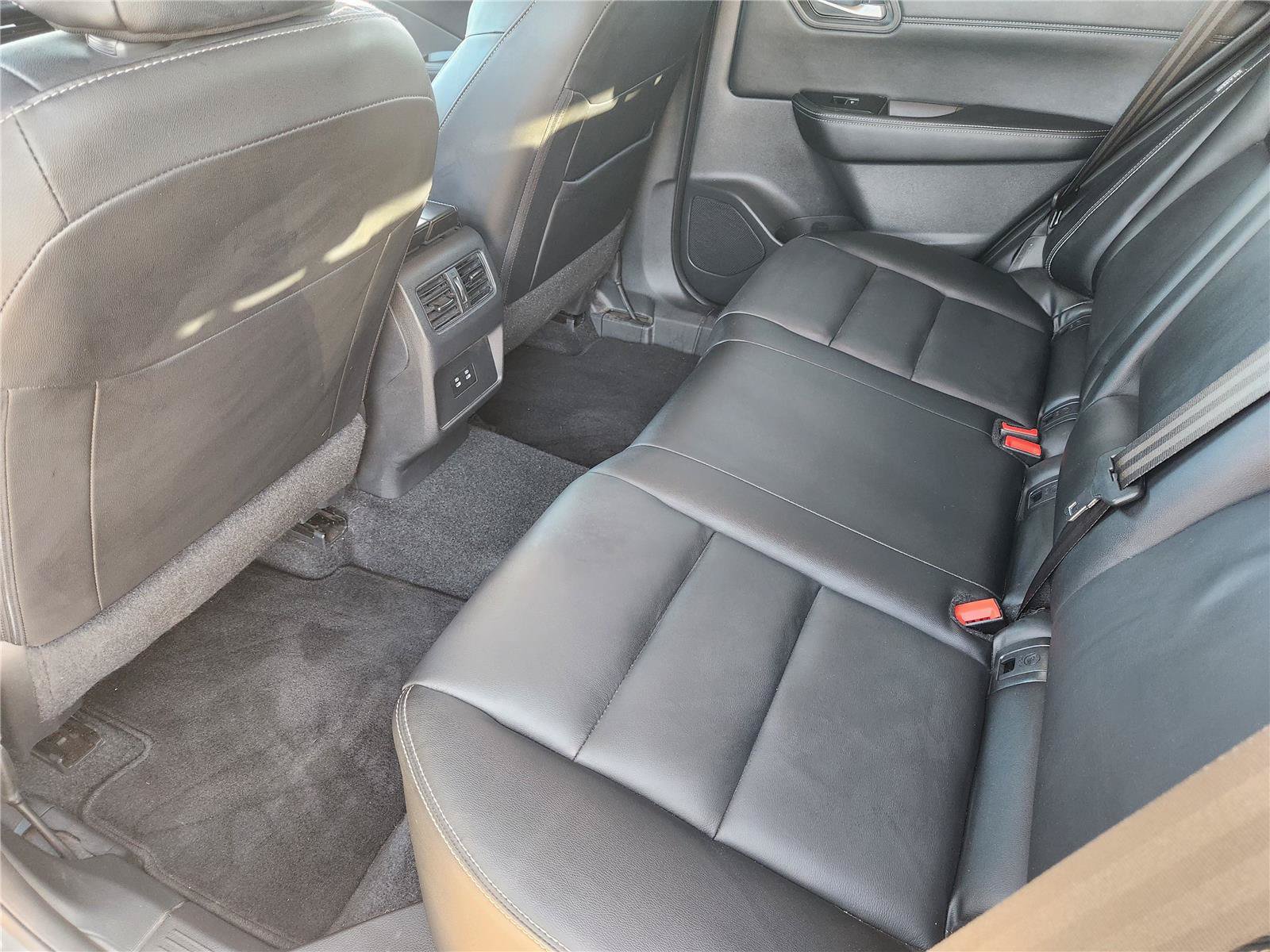 Used 2024 Nissan Rogue SL FWD image 20