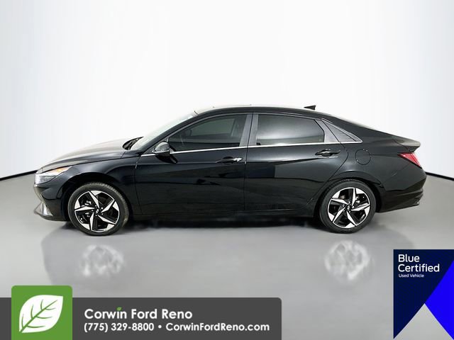 Used 2022 Hyundai Elantra Limited w/ Cargo Package image 3