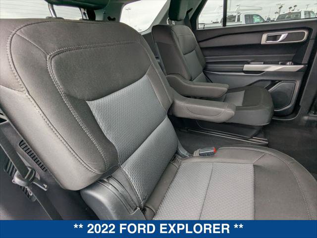 Certified 2022 Ford Explorer XLT RWD image 21