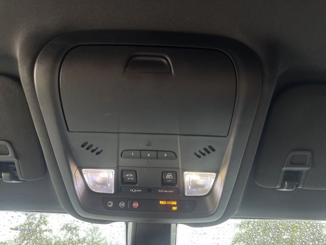 Used 2019 Chevrolet Equinox LT w/ Sun & Navigation Package FWD image 30