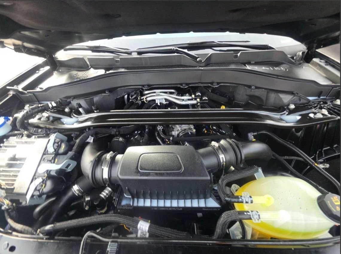 Certified 2025 Ford Explorer ST image 12